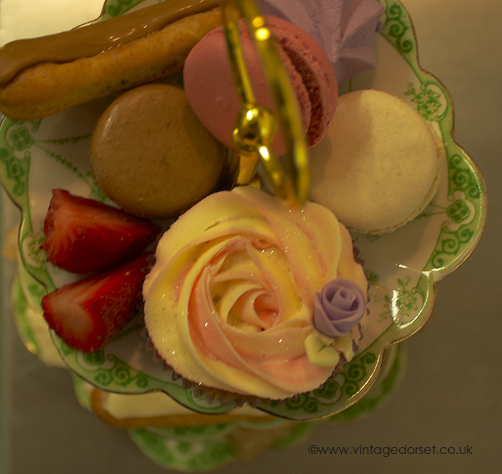 vintage cake stand dorset cream tea